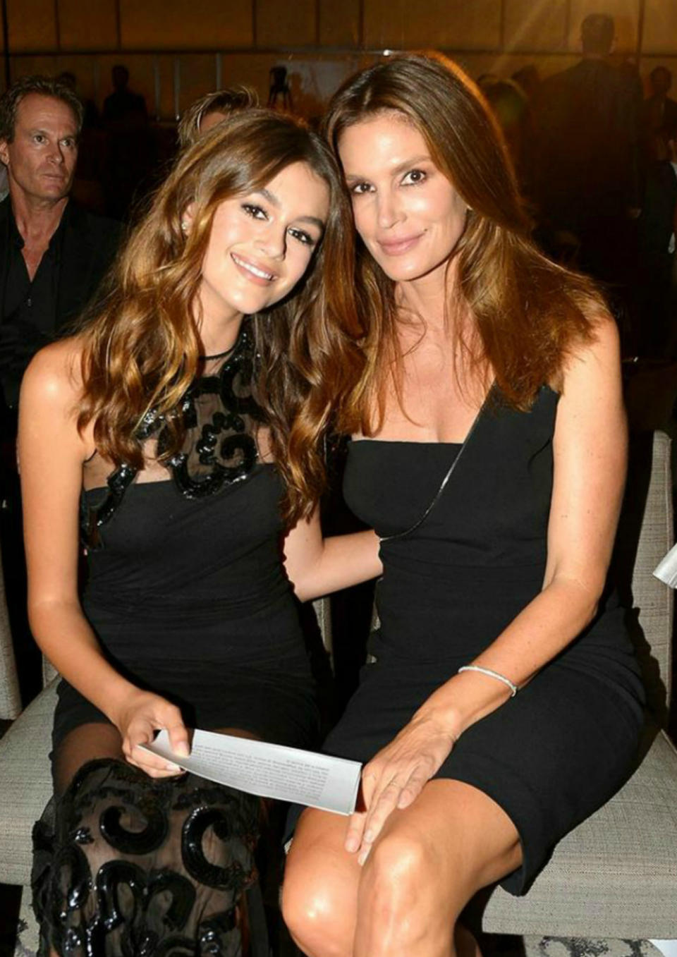 <p>Las dos son modelos de éxito internacional, tienen unos cuerpos perfectos y, además, comparten el mismo gusto por la ropa. No hay más que ver lo conjuntadas que van siempre Cindy Crawford y Kaia Gerber. (Foto: Gtres). </p>