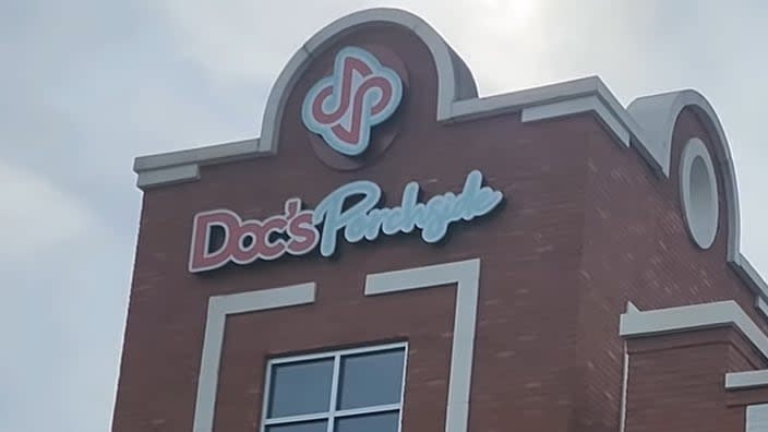 Doc’s Porchside restaurant in Augusta, Georgia, has issued an apology after its Halloween decorations, which featured a person hanging from the ceiling by a noose, sparked controversy across social media. (Photo: Screenshot/YouTube.com)