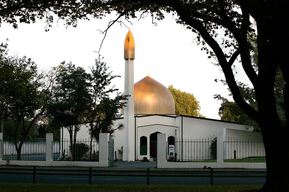 New Zealand attack: Police patrol UK mosques and vow to 'stand together' with Muslims after deadly shootings