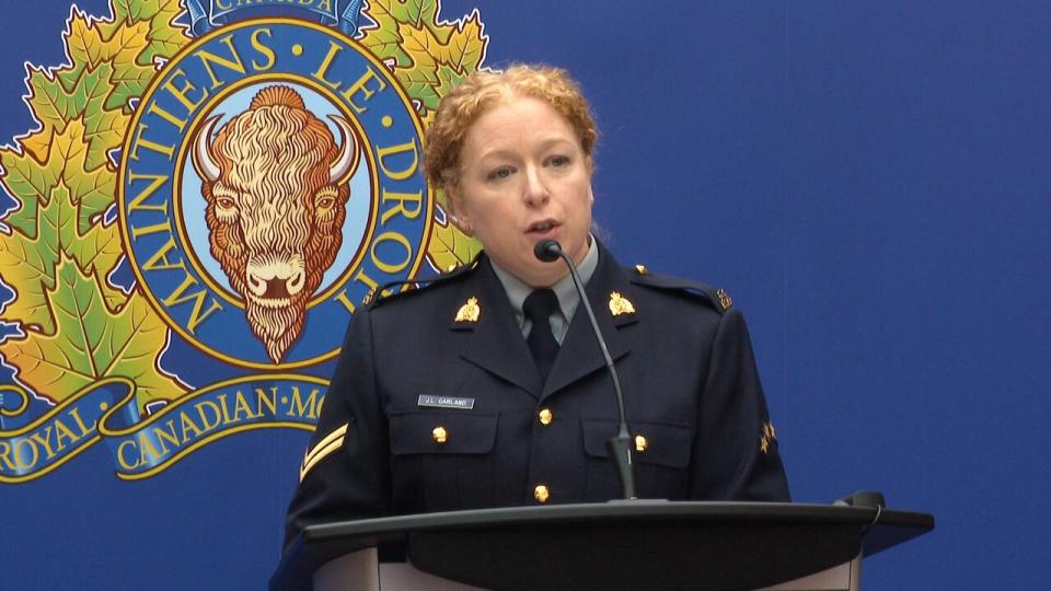 Cpl. Jolene Garland told reporters Monday that the three first-degree murder charges laid in a death in Bay Roberts are not connected to organized crime.