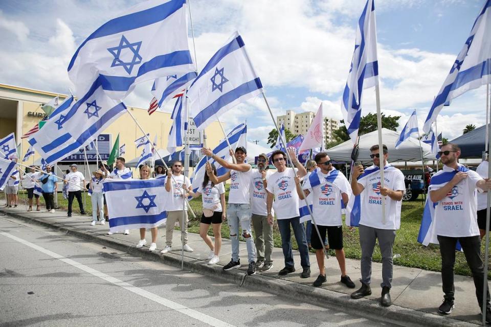 Israelis and American Jews come together to express their support for Israel and condemn Hamas aggression against Israel during the protest on October 8, 2023 in Fort Lauderdale.