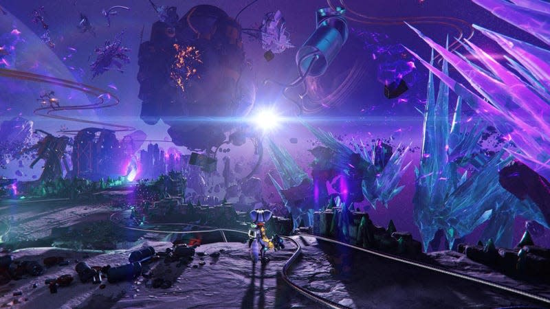 Ratchet stares at a cluttered purple sky in Ratchet & Clank: Rift Apart.