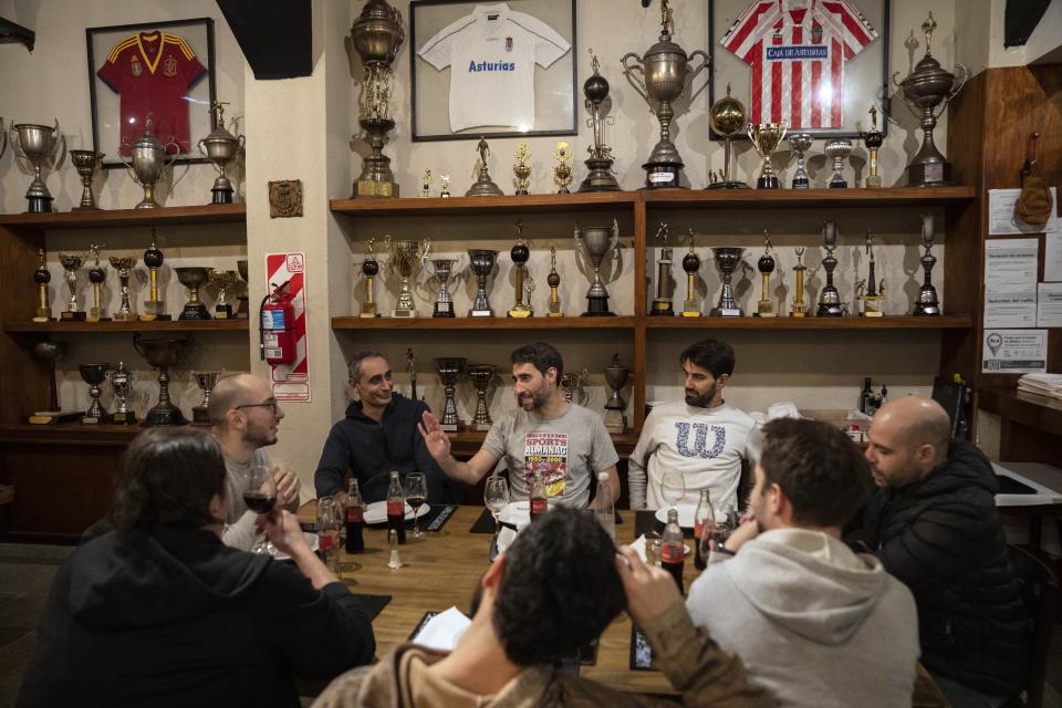 People have lunch at the Spanish restaurant Paxapoga in Buenos Aires, Argentina, Tuesday, May 21, 2024. A diplomatic crisis between historic allies Spain and Argentina expanded Tuesday as Spain announced the official withdrawal of its ambassador. (AP Photo/Rodrigo Abd)