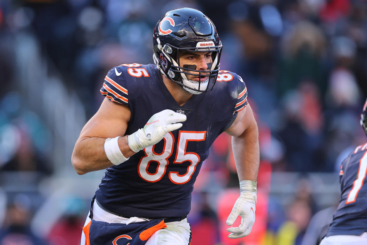 Cole Kmet (TE) Shop - Chicago Bears - Yahoo Sports