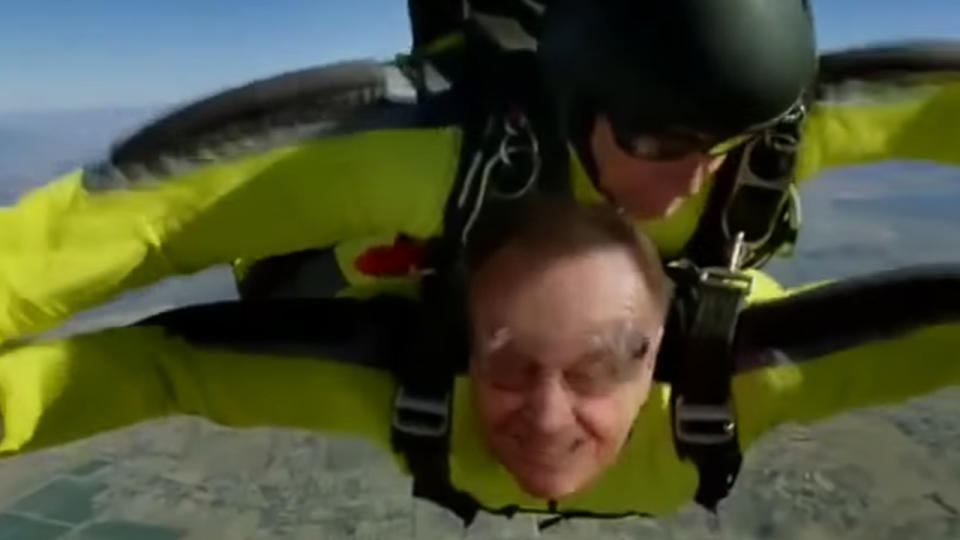 Jack Nicholson skydiving in The Bucket List