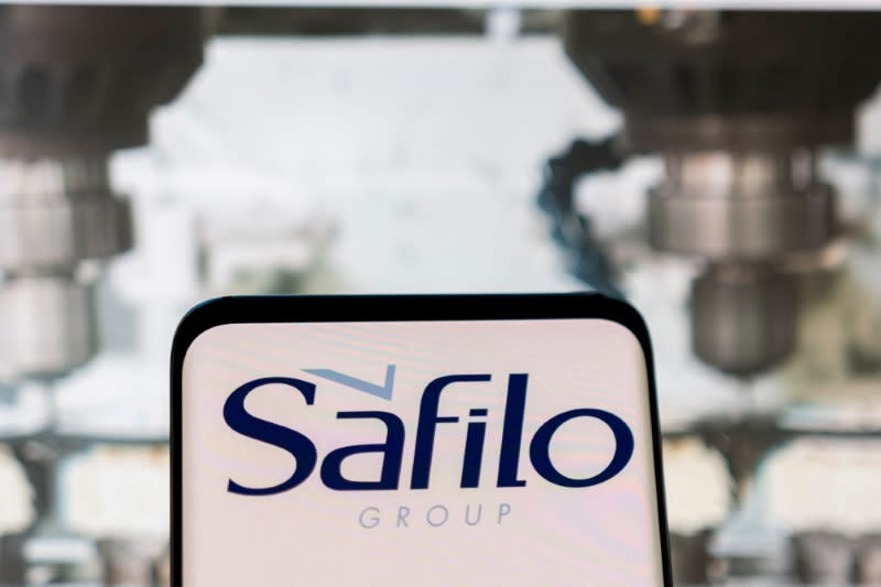 FILE PHOTO: Illustration shows Safilo logo
