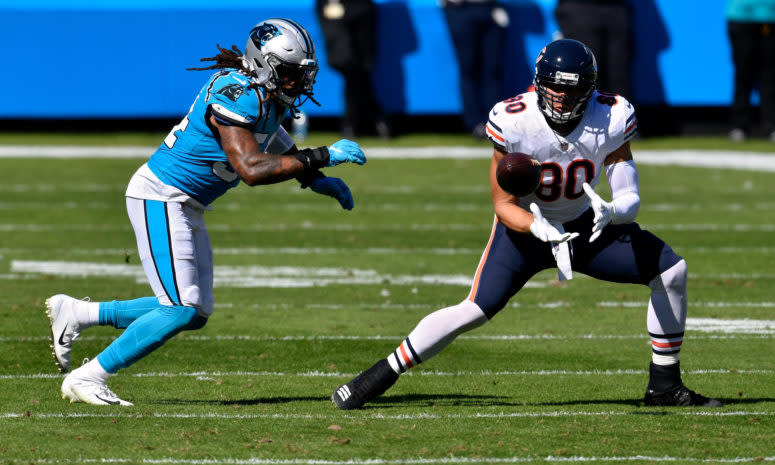 Jimmy Graham catches a pass.