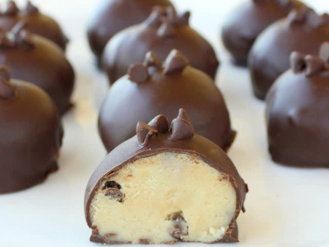 Chocolate Chip Cookie Dough Truffles