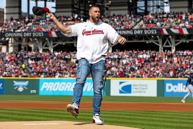 Patrick Mahomes, Travis Kelce in attendance for Reds at Royals