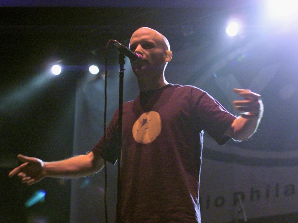 Moby performing at Y100 Radio Show in Philadelphia in 1999 (Getty)