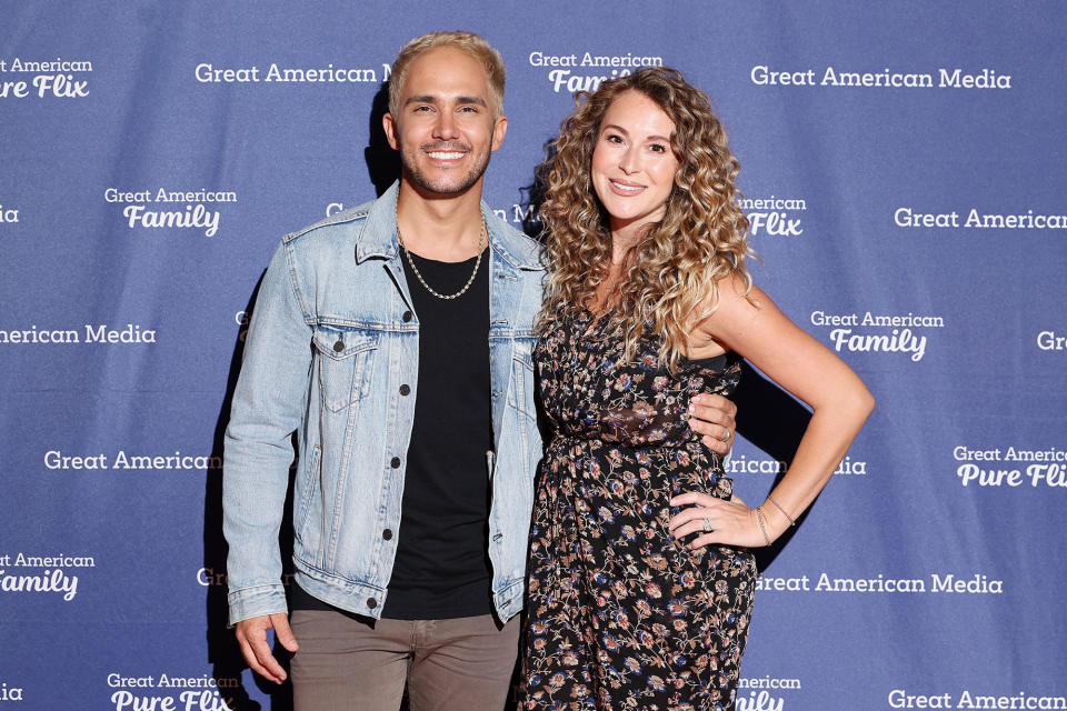 Alexa and Carlos PenaVega Make Appearance After Daughter Stillbirth 2