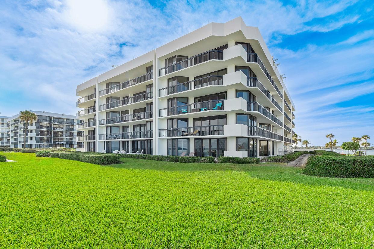 Condominium No. 105N, a ground-floor corner unit, is on the north building's right side. The Intracoastal Waterway can be seen in the distance at the far right.