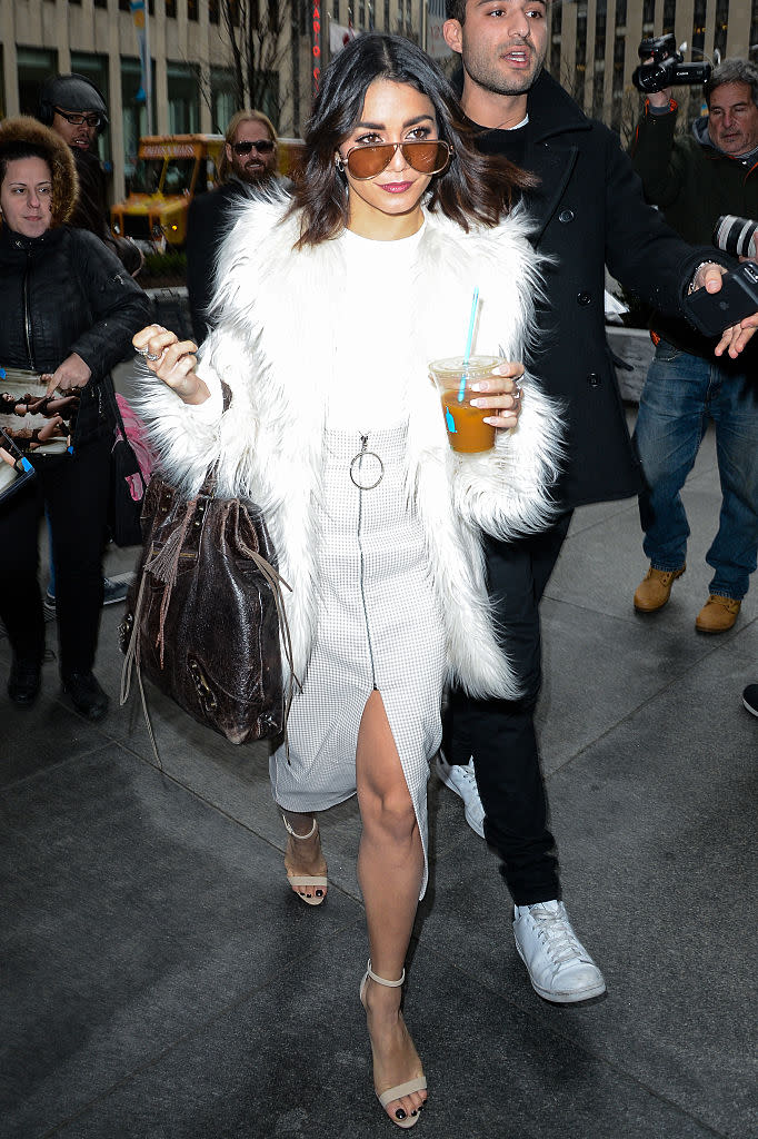 Vanessa Hudgens’s street style is on point. (Photo: Getty Images)