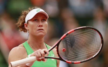 Tennis - French Open - Roland Garros, Paris, France - 29/5/15 Women's Singles - Australia's Samantha Stosur during the third round Action Images via Reuters / Jason Cairnduff Livepic