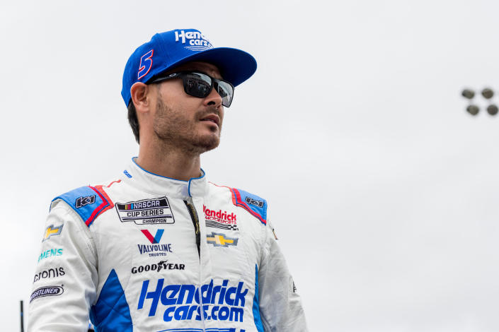 SONOMA, CA - JUNE 12: Kyle Larson (#5 Hendrick Motorsports HendrickCars.com Chevrolet) walks toward this vehicle before the NASCAR Cup Series Toyota/Save Mart 350 on June 12, 2022 at the Sonoma Raceway in Sonoma, CA. (Photo by Bob Kupbens/Icon Sportswire via Getty Images)