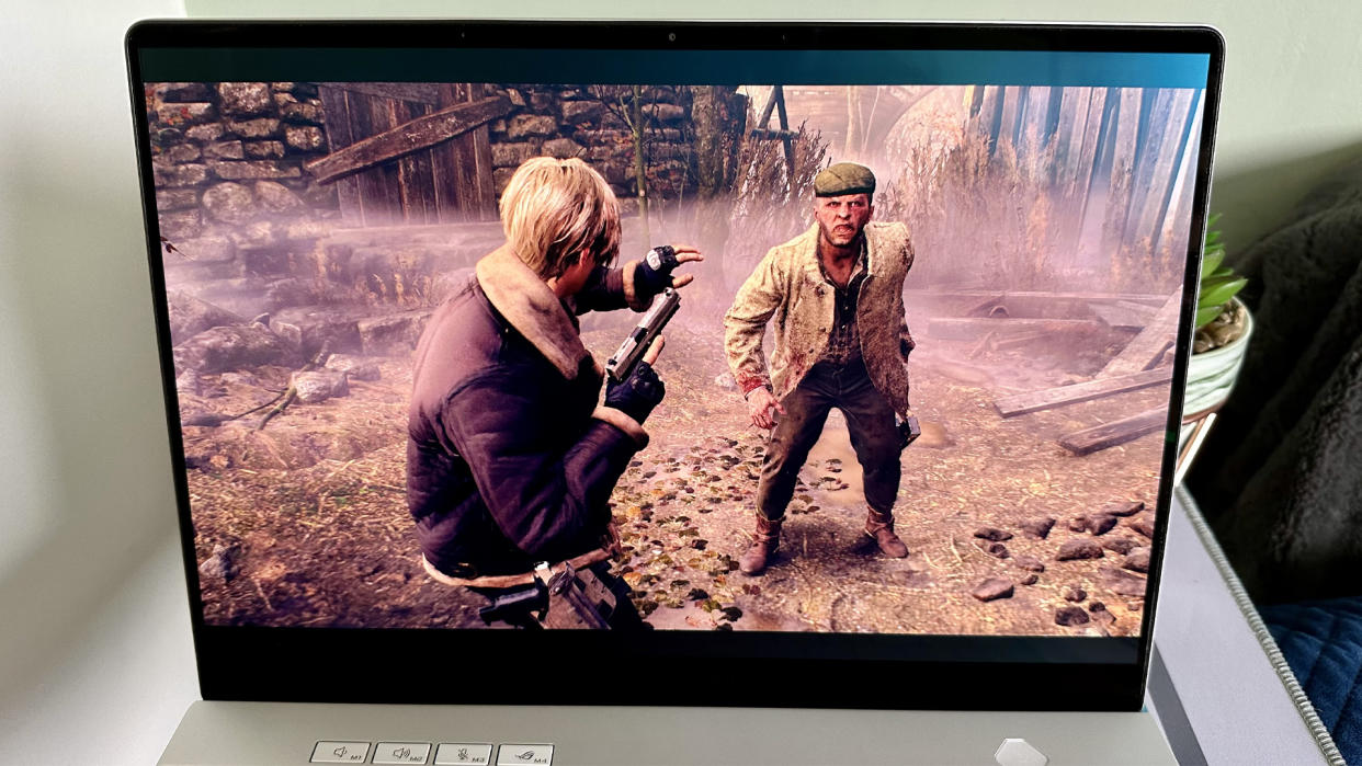  Resident Evil 4 on Asus ROG Zephyrus G14 (2024). 