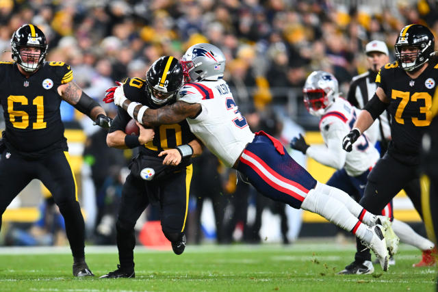 Mike Tomlin has to answer for Steelers' horrendous performance in