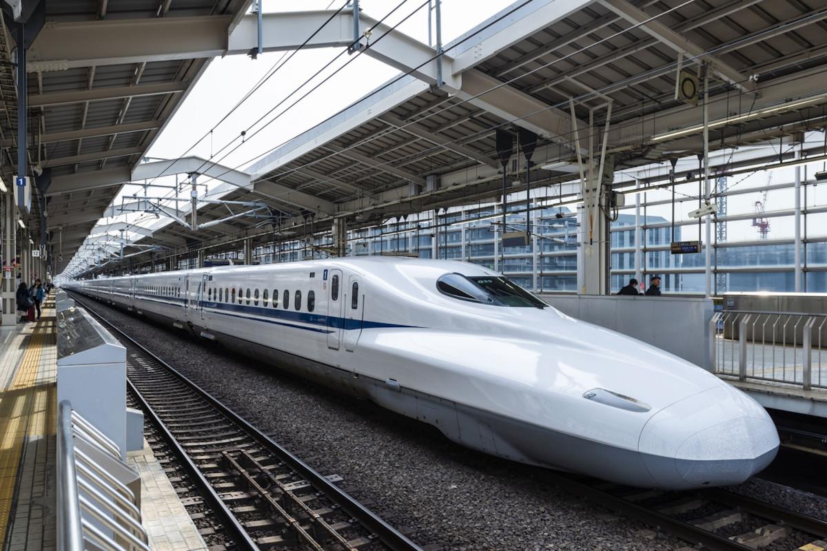 Високоскоростен железопътен проект който ще намали времето за пътуване между