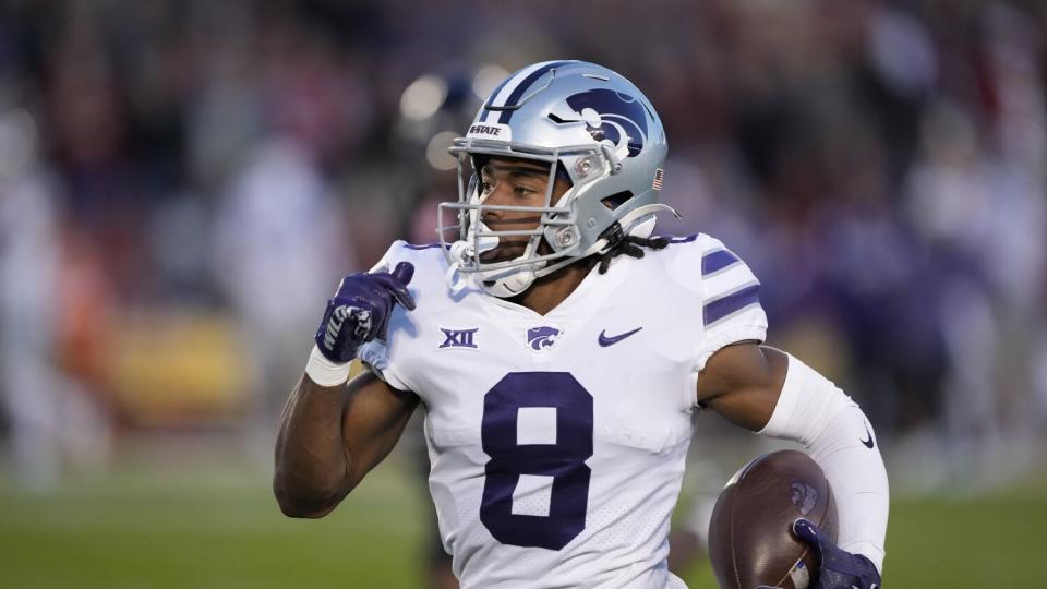 Kansas State wide receiver Phillip Brooks runs the ball against Iowa State on Oct. 8.