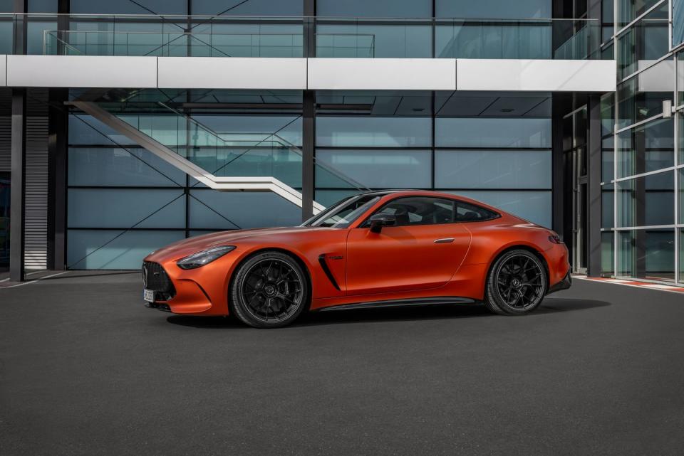 2025 mercedesamg gt 63 s e performance