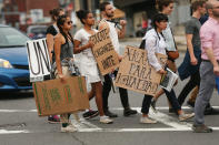 <p>Protesters prepare to march in Boston against a planned ‘Free Speech Rally’ just one week after the violent ‘Unite the Right’ rally in Virginia left one woman dead and dozens more injured on August 19, 2017 in Boston, Mass. (Photo: Spencer Platt/Getty Images) </p>