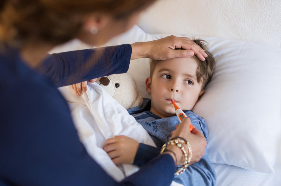 Pharmacists can assist you with finding an alternative medication during the ongoing Tylenol and Advil shortage. (Photo via Getty Images)