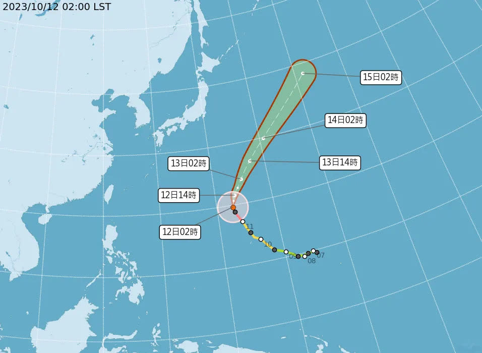 <strong>布拉萬將朝北北西轉東北進行，往日本東南方海面移動。（圖／中央氣象署）</strong>