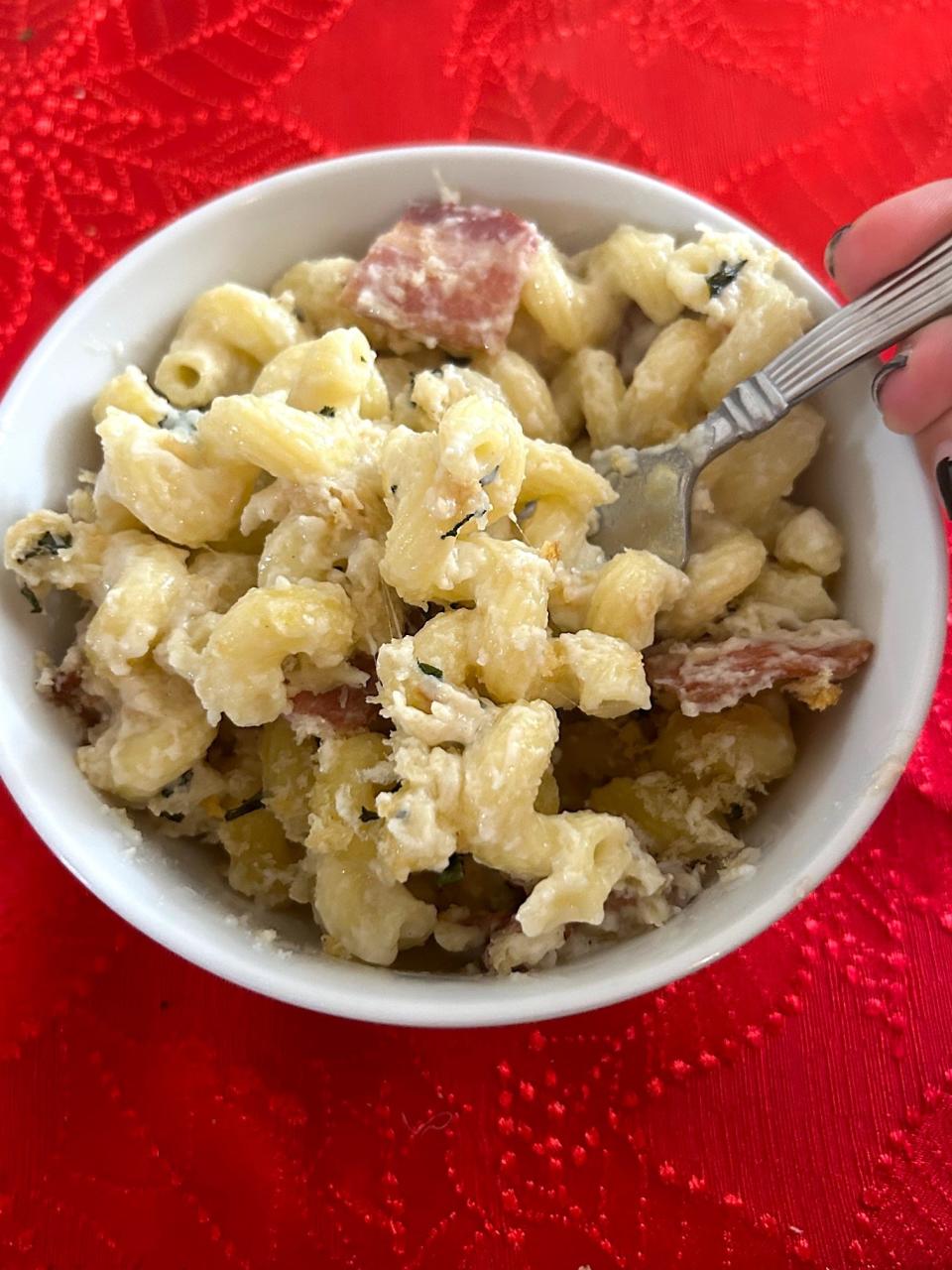 Ina Garten's "Grown Up" Mac and Cheese