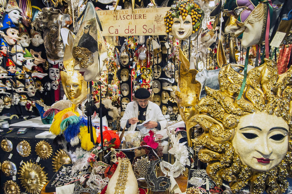 Carnival of Venice preparations