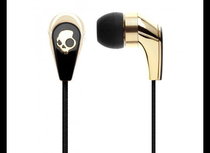 <strong>TO BUY:</strong> <a href="http://www.skullcandy.com/shop/2011-50-50-gold-black" target="_hplink">50/50 Earbuds by Skull Candy, $49.99</a>