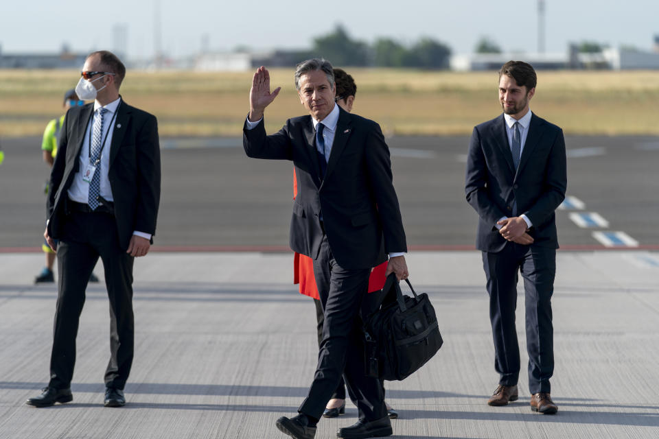 U.S. Secretary of State Antony Blinken arrives at the Berlin Brandenburg Airport in Schonefeld, Germany, Wednesday, June 23, 2021, to travel to Berlin. Blinken begins a week long trip to Europe traveling to Germany, France and Italy. (AP Photo/Andrew Harnik, Pool)