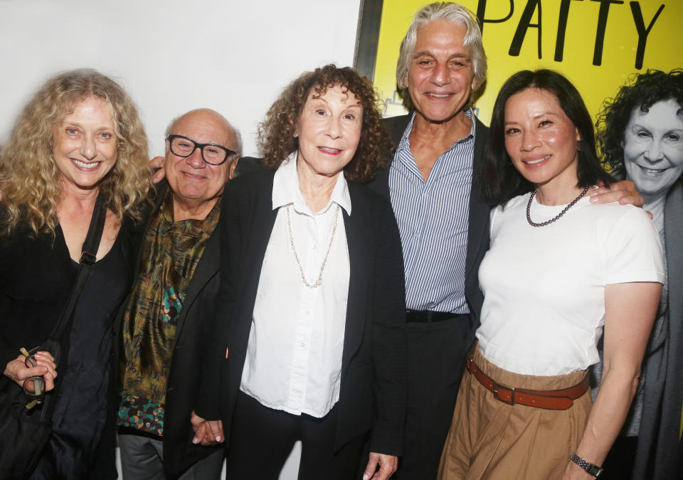 Carol Kane, Danny DeVito, Rhea Perlman, Tony Danza and Lucy Liu (Bruce Glikas / Getty Images)