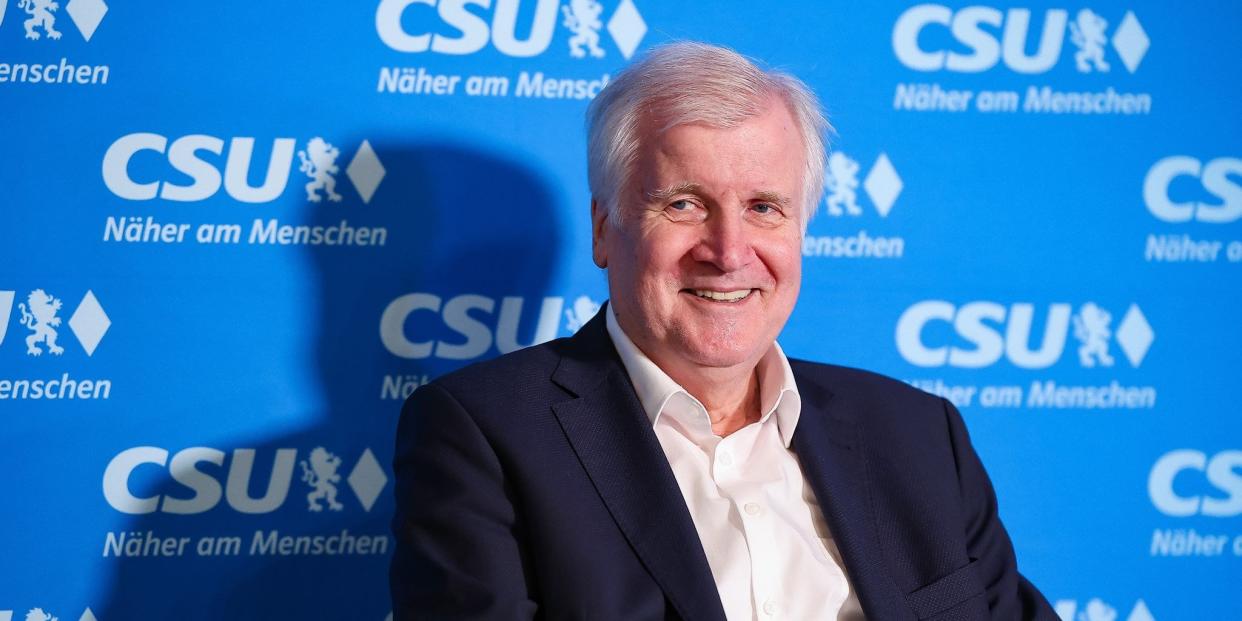 Bayerns früherer Ministerpräsident Horst Seehofer hat in Hahnbach erstmals im Europa-Wahlkampf mitgemischt.<span class="copyright">Daniel Löb/dpa</span>