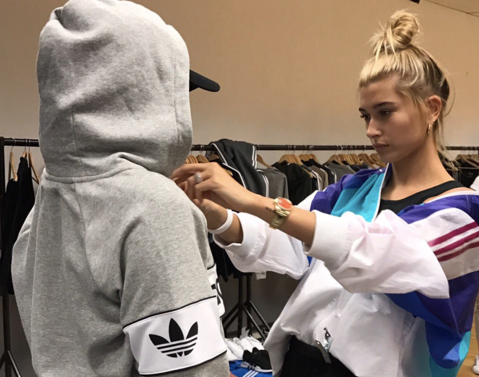 <p>Hailey Baldwin doing some finishing touches to the collection. <em>[Photo: JD Sports/ Twitter]</em> </p>