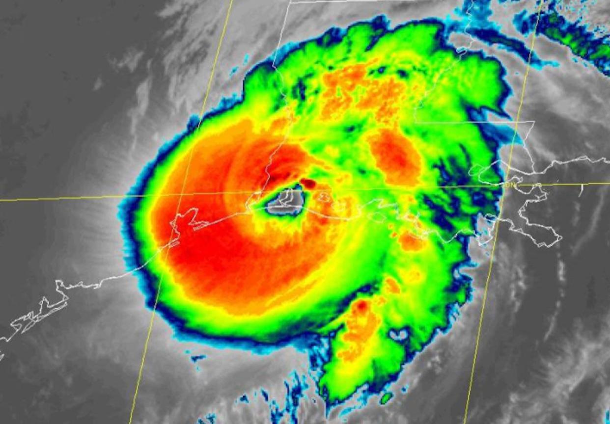 Hurricane Laura Landfall