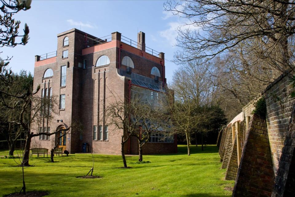 Dorich House Museum sits on the edge of Richmond Park (Ellie Laycock)