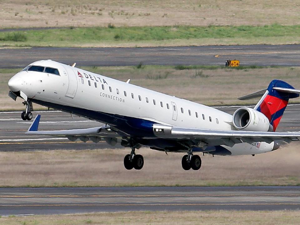 Delta CRJ