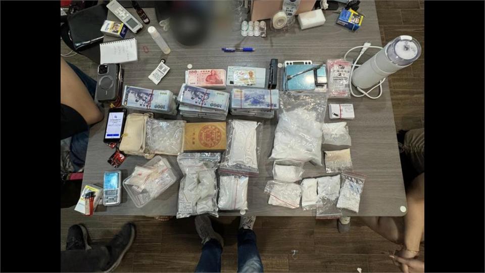 「北區最美大藥頭」開豪車運毒　警逮人起獲2千克海洛因等違禁品