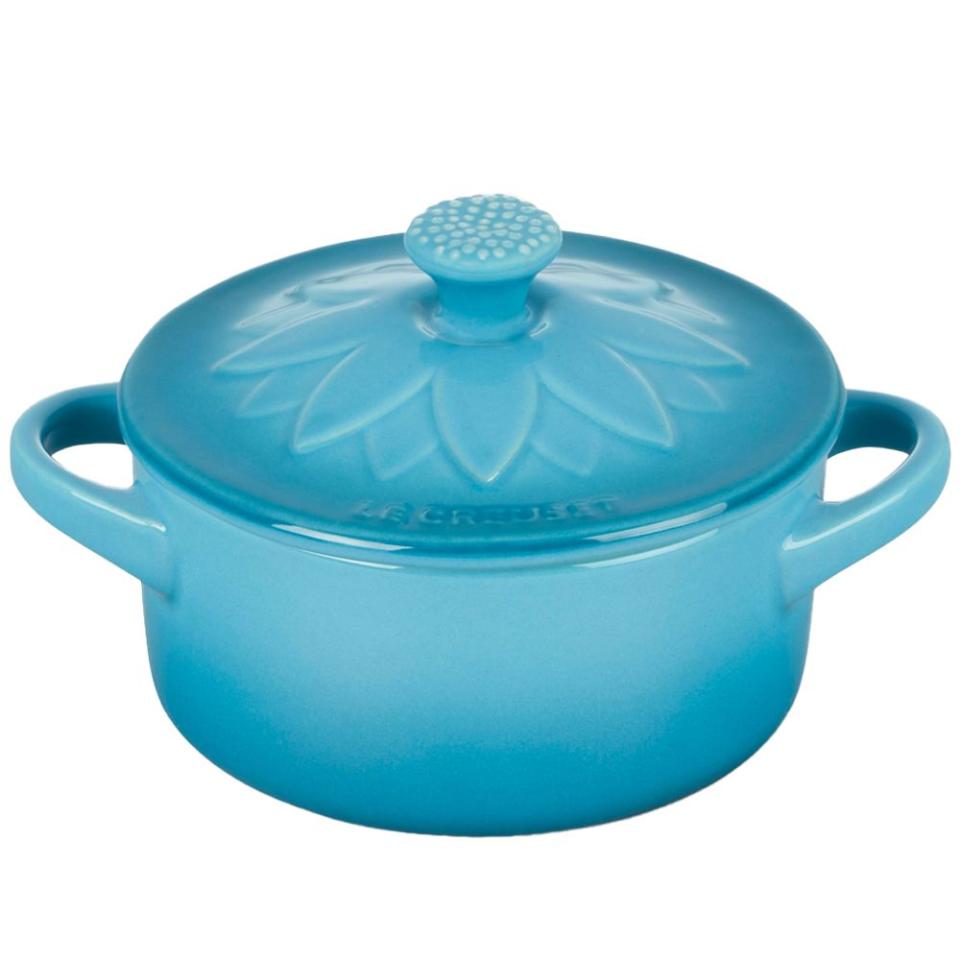 <p><a href="https://go.redirectingat.com?id=74968X1596630&url=https%3A%2F%2Fwww.williams-sonoma.com%2Fproducts%2Fle-creuset-mini-flower-cocotte&sref=https%3A%2F%2Fwww.bestproducts.com%2Fbeauty%2Fg154%2Ftop-gifts-for-her%2F" rel="nofollow noopener" target="_blank" data-ylk="slk:Shop Now;elm:context_link;itc:0;sec:content-canvas" class="link ">Shop Now</a></p><p>Stoneware Mini Round Flower Cocotte</p><p>williams-sonoma.com</p><p>$32.00</p>