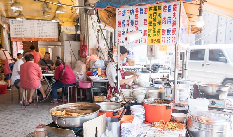 台北萬華｜廣州街牛腩湯