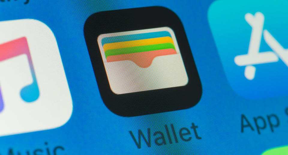 Apple wallet. Digital wallet scams.