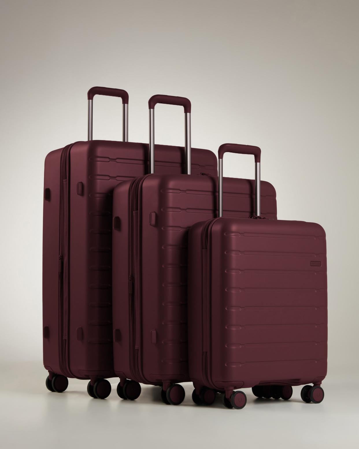 <p><a href="https://go.redirectingat.com?id=74968X1596630&url=https%3A%2F%2Fwww.antler.com%2Fproducts%2Fstamford-luggage-set-red%3Fgad_source%3D1%26gclid%3DCjwKCAiA44OtBhAOEiwAj4gpOWbqOyhx4GnH-clIGTpGZ3NY-MqJfeHtX61H9gD5Bi7rpPtWTKbF1RoCFM4QAvD_BwE&sref=https%3A%2F%2Fwww.harpersbazaar.com%2Ffashion%2Ftrends%2Fg43844073%2Fbest-luggage-sets%2F" rel="nofollow noopener" target="_blank" data-ylk="slk:Shop Now;elm:context_link;itc:0;sec:content-canvas" class="link rapid-noclick-resp">Shop Now</a></p><p>Stamford 2.0 Set in Berry Red</p><p>antler.com</p><p>$1085.00</p>