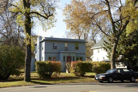 The childhood home of Bob Dylan, winner of the 2016 Nobel Prize for Literature, is seen in his hometown of Hibbing, Minnesota, U.S. October 13, 2016. REUTERS/Jack Rendulich