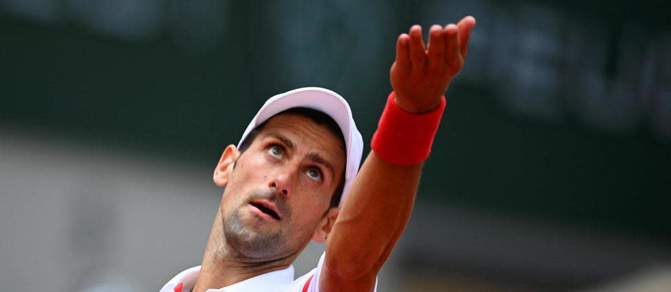 Dernier jour du tournoi Roland-Garros, avec la finale messieurs qui opposera le numéro 1 mondial, le Serbe Novak Djokovic au Grec Stefanos Tsitsipas.
