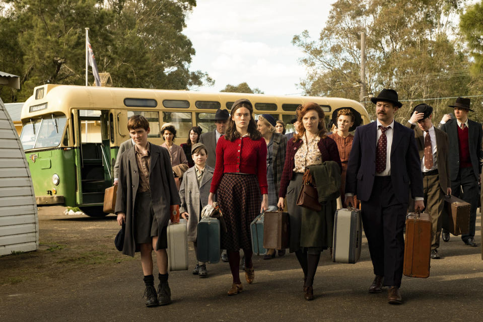 Ten Pound Poms,14-05-2023,1,Peter (FINN TREACY), Pattie (HATTIE HOOK), Annie (FAYE MARSAY), Terry (WARREN BROWN),Eleven,John Platt