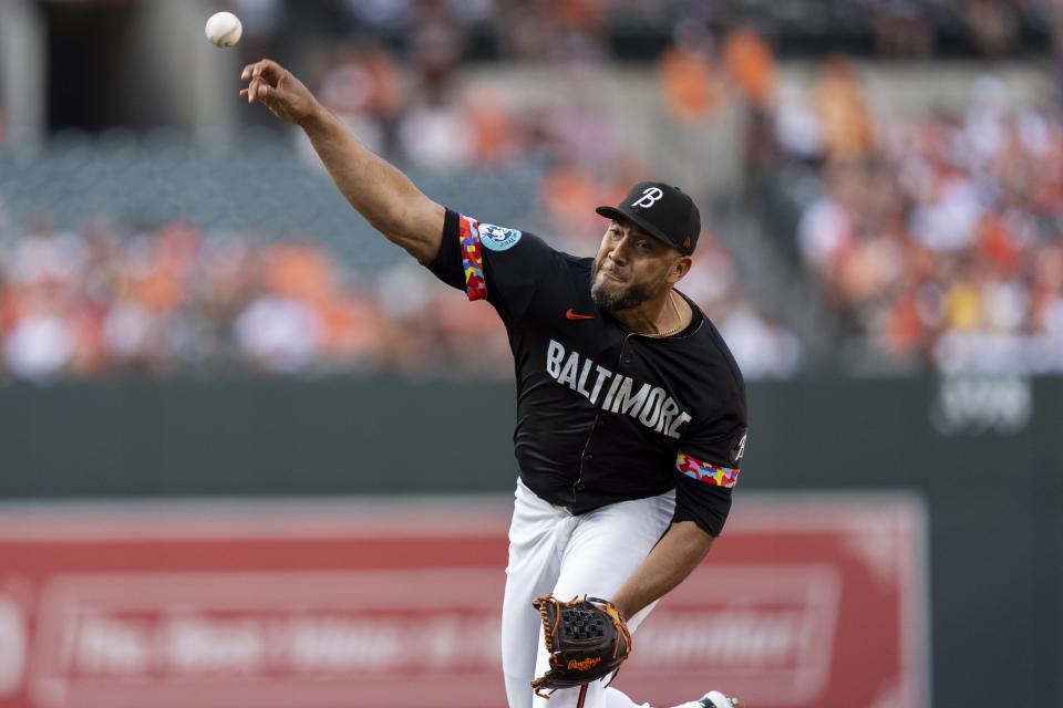 Baltimore Orioles starting pitcher Albert Suarez delivers during the first inning of a baseball game against the Texas Rangers, Friday, June 28, 2024, in Baltimore. (AP Photo/Stephanie Scarbrough)