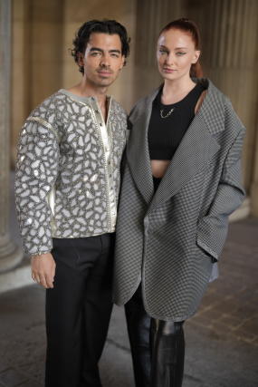 Sophie Turner and Joe Jonas Front Row at Louis Vuitton 2022