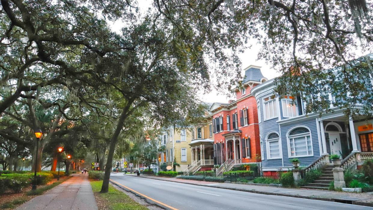 around forsyth park