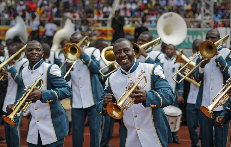 <p>A member of the military band dances as they wait for Emmerson Mnangagwa’s presidential inauguration ceremony in the capital Harare, Zimbabwe Friday, Nov. 24, 2017. (Photo: Ben Curtis/AP) </p>