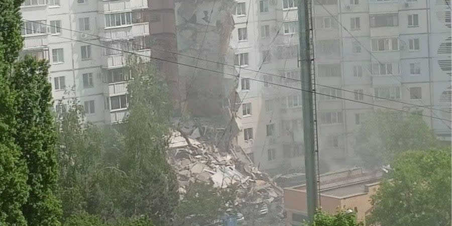 Part of residential high-rise building collapsed in Belgorod